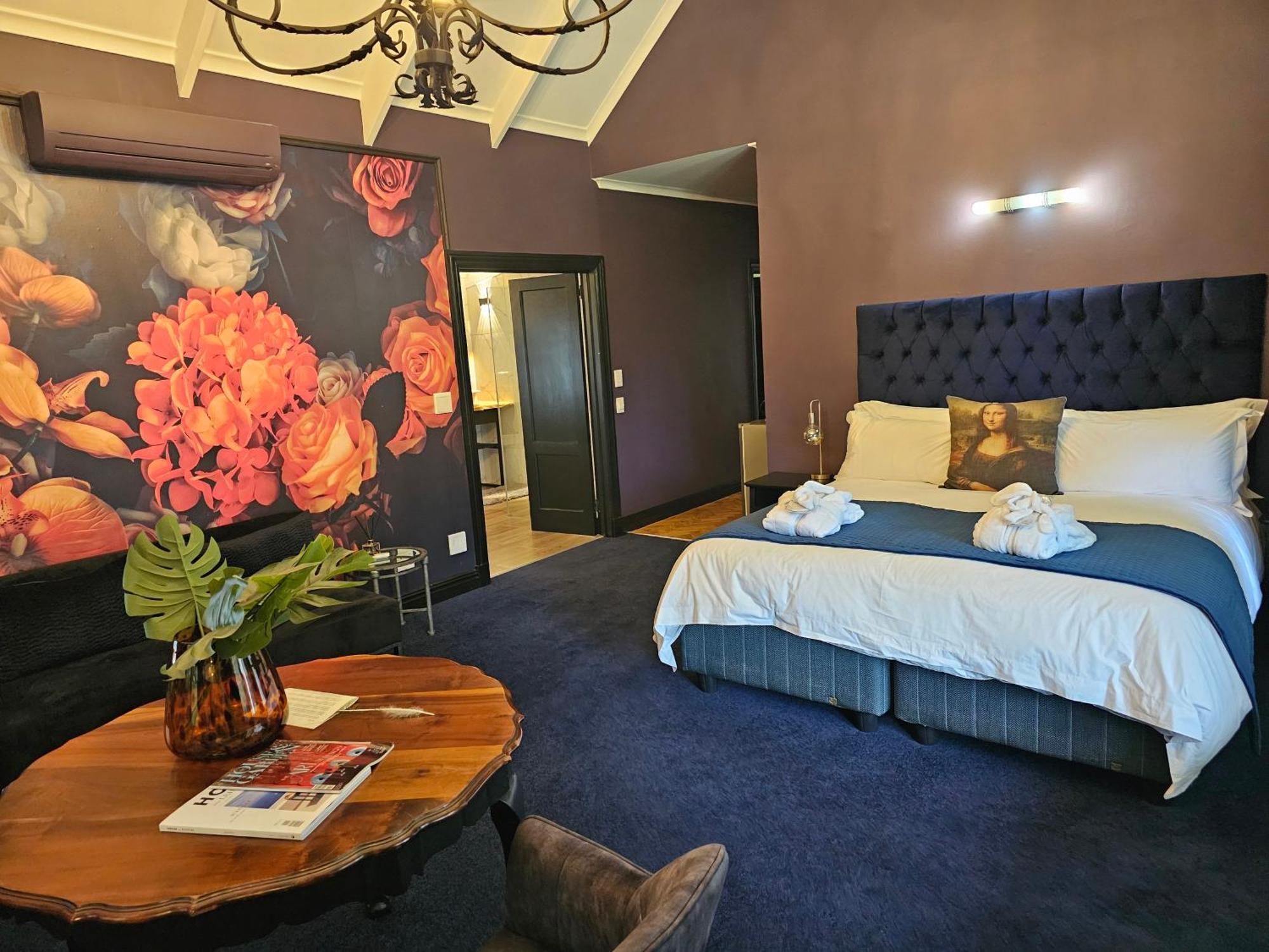 Die Heerenhuys Guest Suites ステレンボッシュ エクステリア 写真