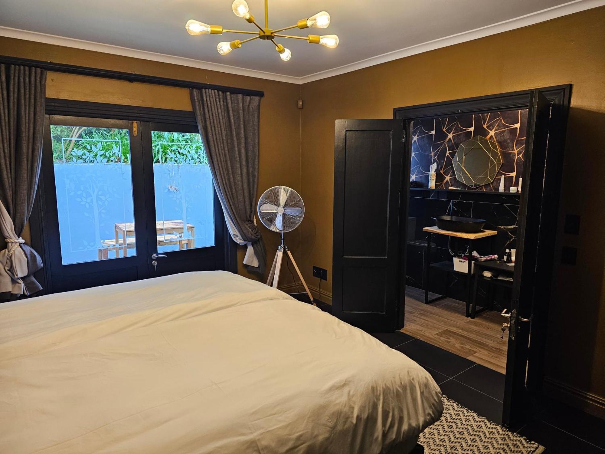 Die Heerenhuys Guest Suites ステレンボッシュ エクステリア 写真