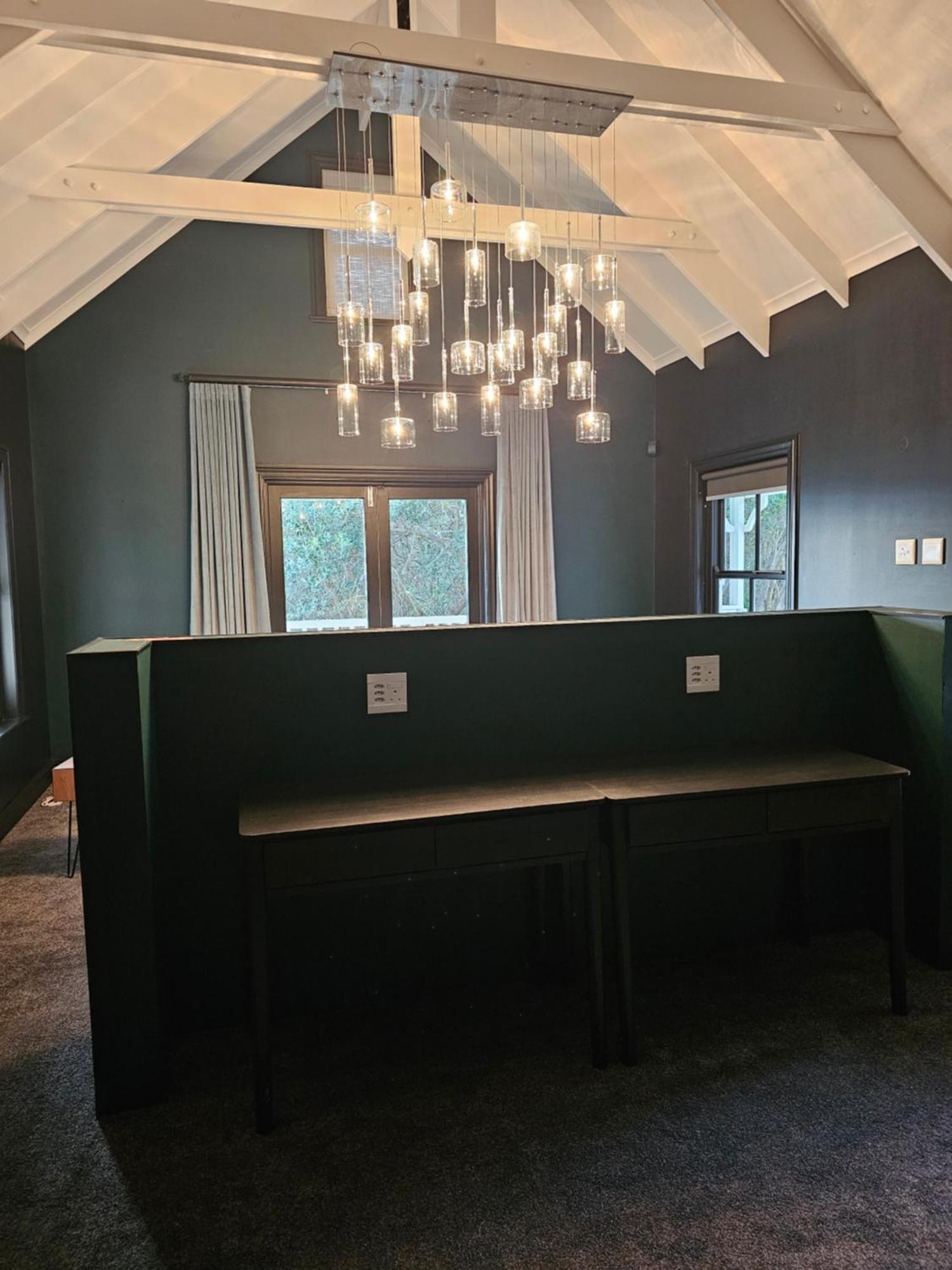 Die Heerenhuys Guest Suites ステレンボッシュ エクステリア 写真